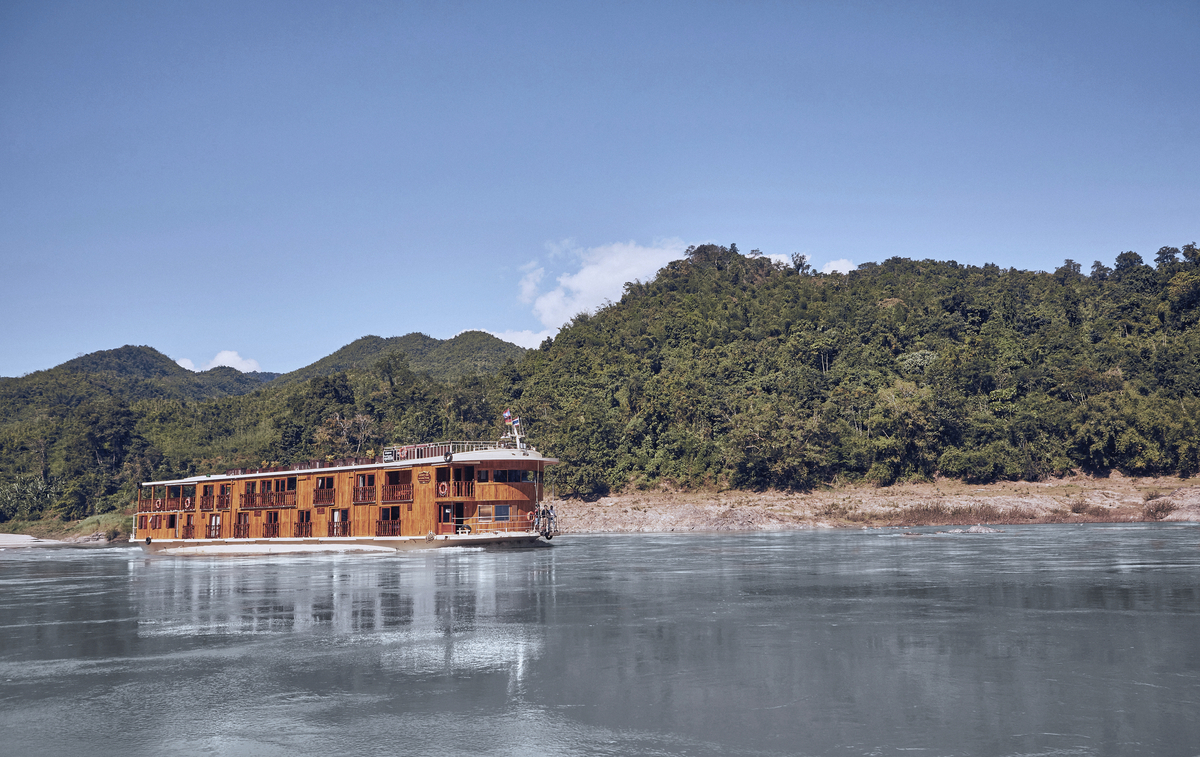 RV Mekong Pearl - © Ross Hillier