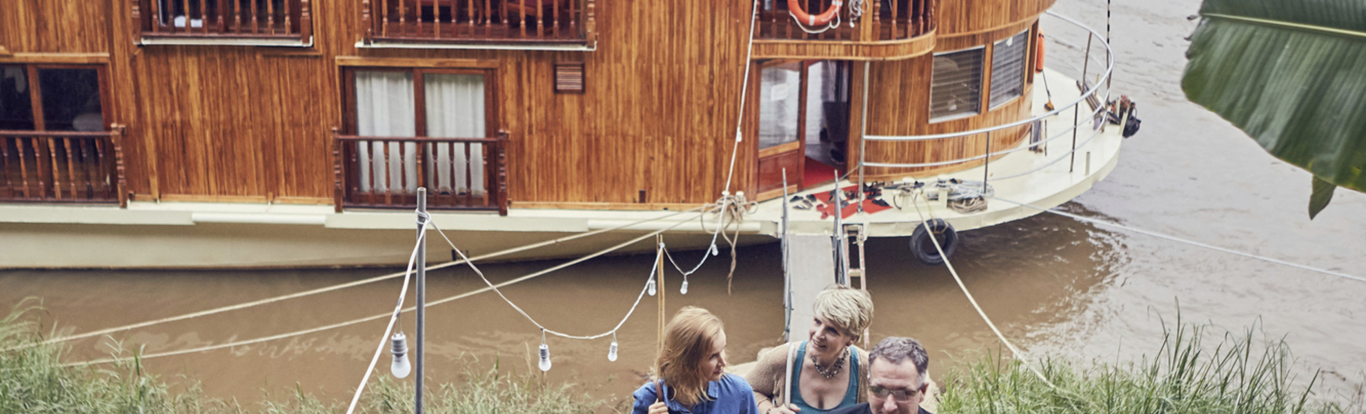 RV Mekong Pearl - © Ross Hillier