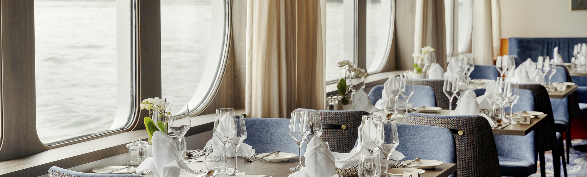 Restaurant - © Yohann Fontaine