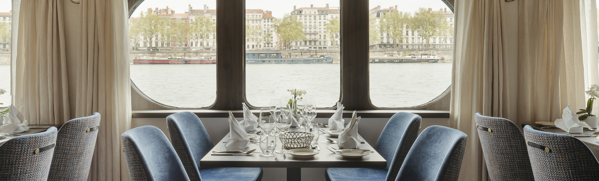 Restaurant - © Yohann Fontaine
