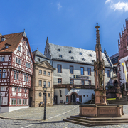 Stiftskirche St. Peter und Alexander in Aschaffenburg, Deutschland at Stiftskirchenplatz