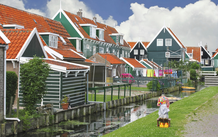 Typische Häuser, Insel Marken