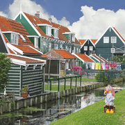 Typische Häuser, Insel Marken