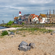 Dorfszene Form Strand von Urk, altes niederländisches Fischerdorf