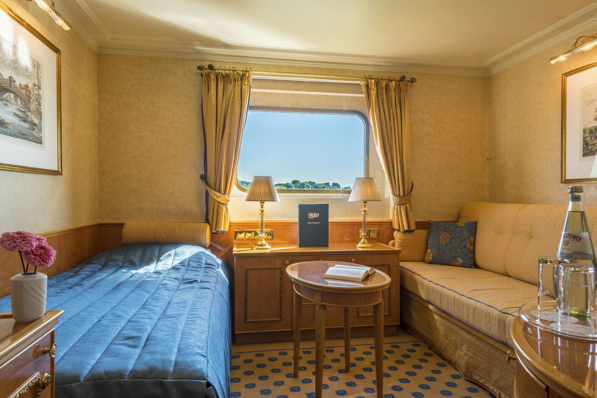 2-Bettkabine Hauptdeck hinten (ca. 12 m²)