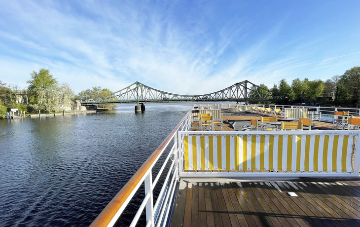 Monika Theiler - Pont Glienicker, Potsdam