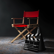 roter Regiestuhl, Movie Clapper und Megaphon