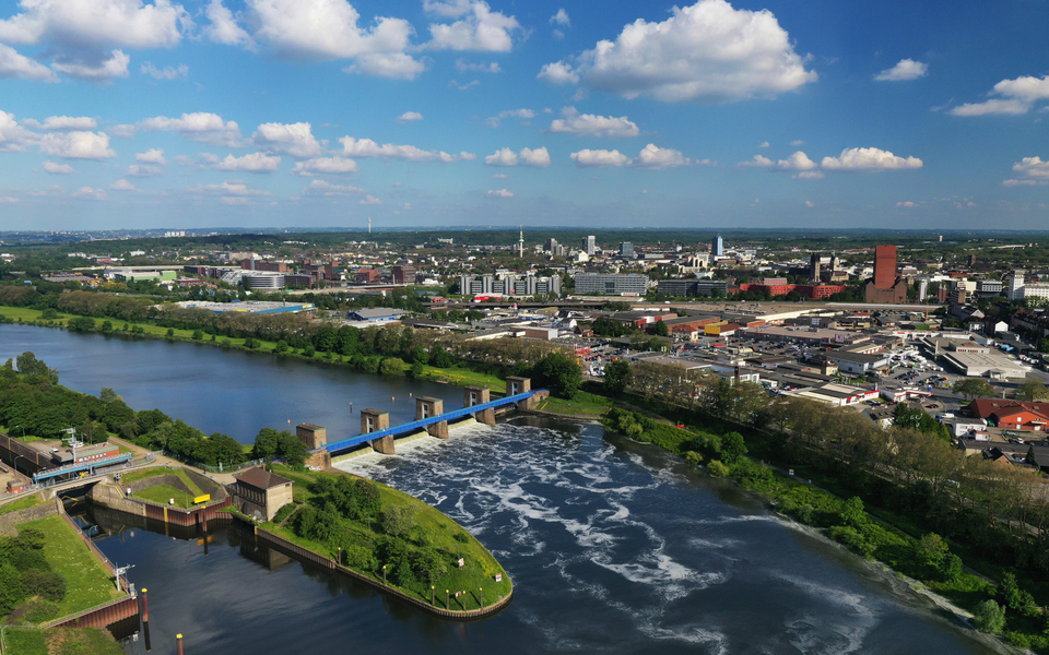 Ruhrwehr bei Duisburg - © P.S.DES!GN - stock.adobe.com