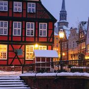 winterliches Stade im Alten Land, Deutschland