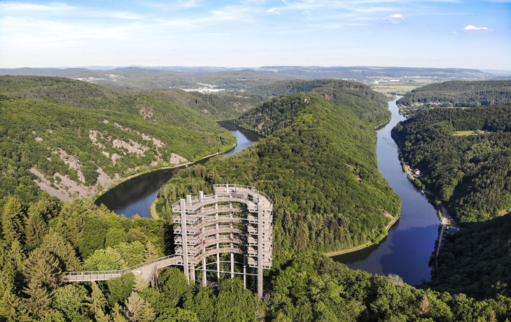 Photo aérienne de la boucle de la Sarre avec Chemin des cimes