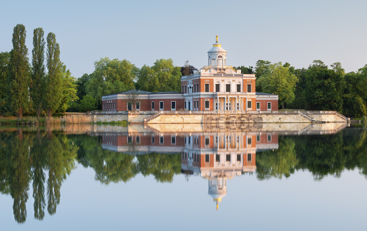 Palais de marbre avec lac, Potsdam