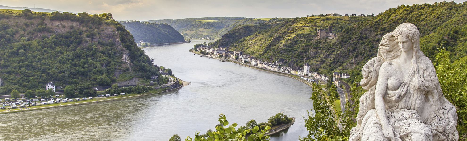 «Rhin romantique» - © Copyright (c) 2017 Shutterstock.  No use without permission.