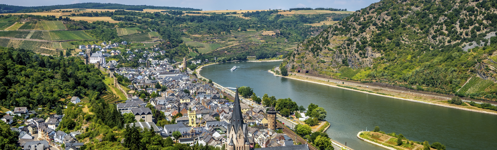 Oberwesel, Vue sur la Vallée du Rhin moyen - © Sina Ettmer - stock.adobe.com