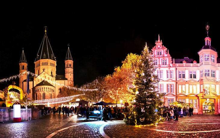 Weihnachtsmarkt in Mainz, Rheinland-Pfalz - © EKH-Pictures - stock.adobe.com