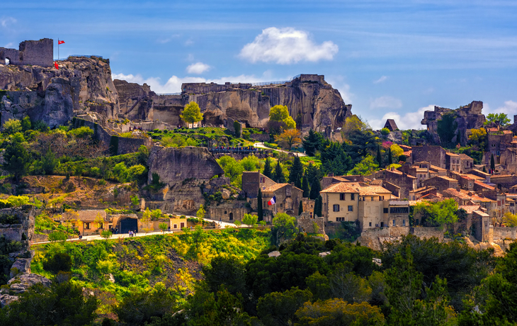 ©Boris Stroujko - stock.adobe.com - Les Baux-de-Provence in Frankreich 