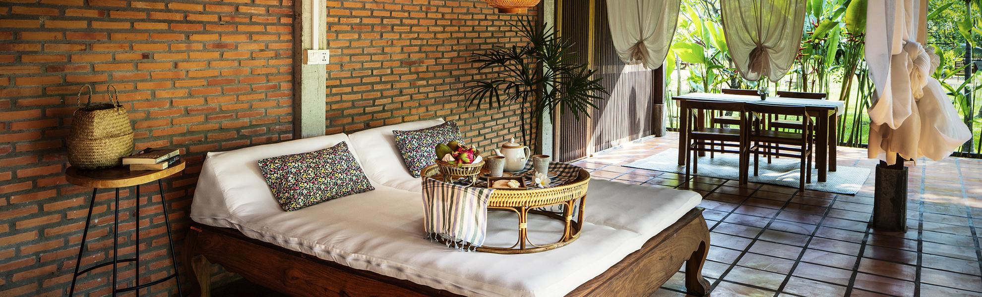 Premium Khmer Bungalow, Farmhouse Smiling Gecko