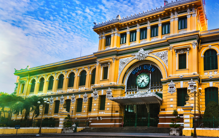Bureau de poste principal de Saigon - © Olga Khoroshunova - stock.adobe.com